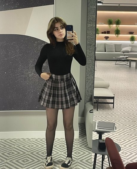 Isabella Angelina porn model pics