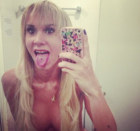 Anita Evelyn star best pics