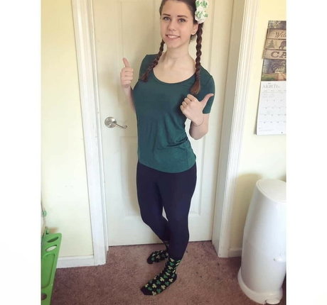 Emily Giangaspro star naked img