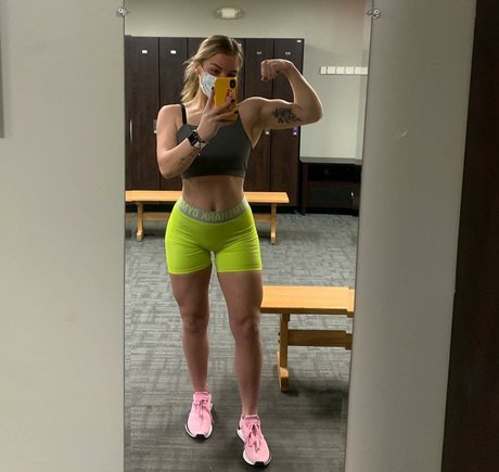 Alysia Kelley pretty pornstar galleries