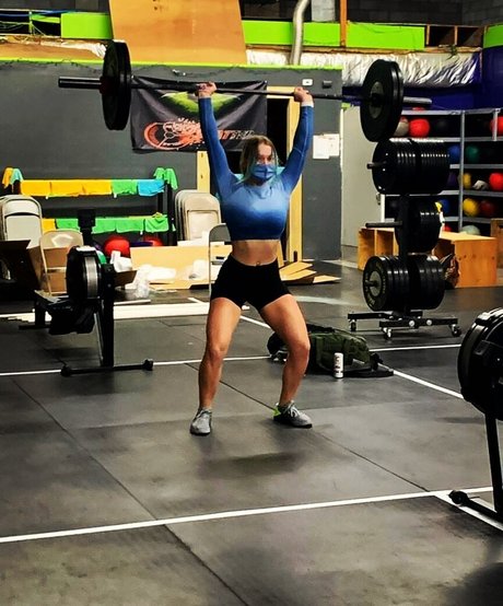 Alysia Kelley model sexy img