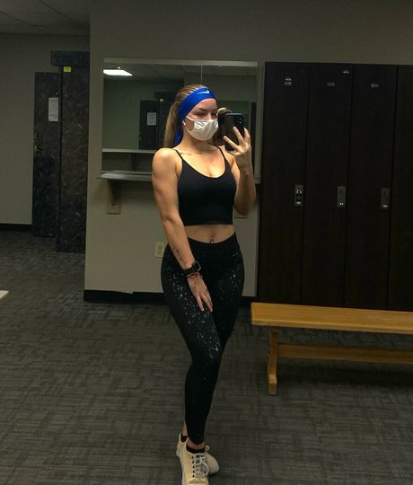 Alysia Kelley model porn archive