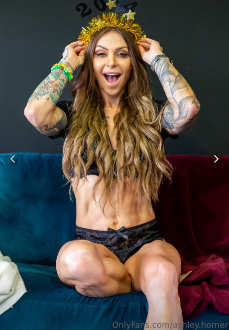 Ashley Horner nice model pics