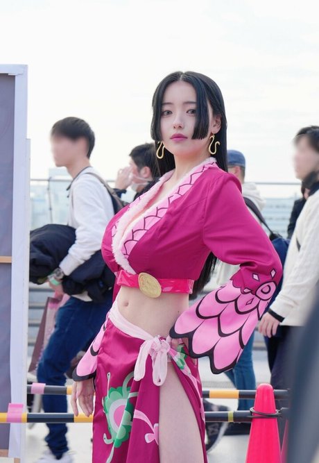 _xxkhyn pornstar sexy pics