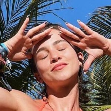 Laryssa Ayres pornstar naked image