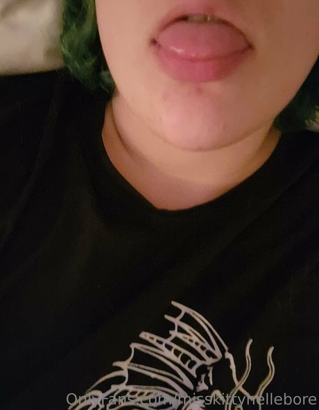 misskittyhellebore star free galleries