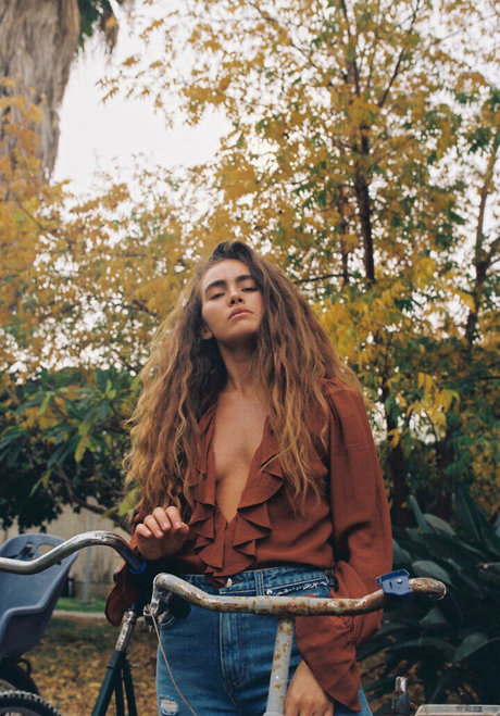 Leore Hayon pornstar erotic gallery