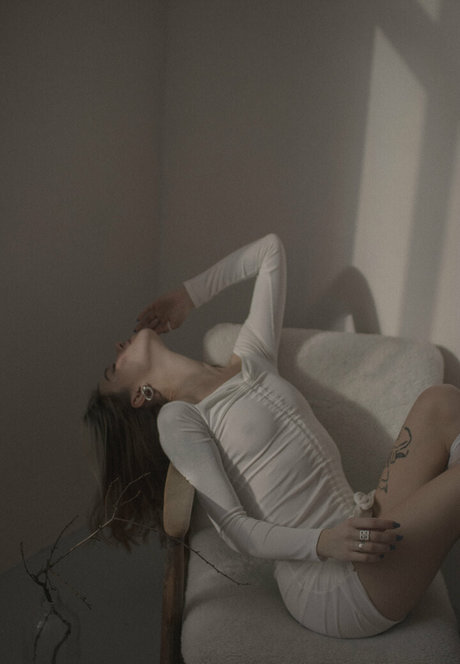 disimaria model exclusive photo