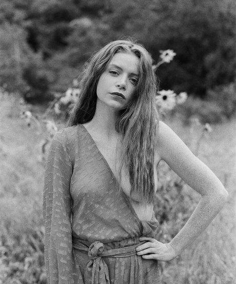 Cherish Waters naked pornstar pic