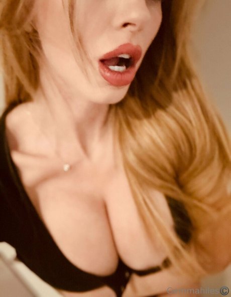 gemmahiles star naked img