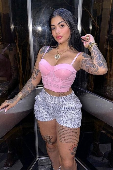 Carol Mourah star top image