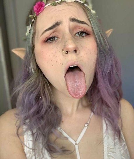 YungMallory porn star img