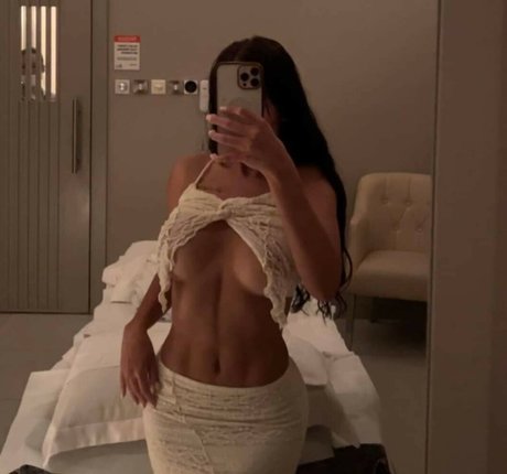 MiraXSugar star erotic photos