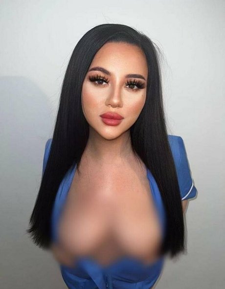 lifeofroseee nude pornstar picture