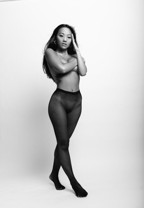 Kyla Gray sex model galleries