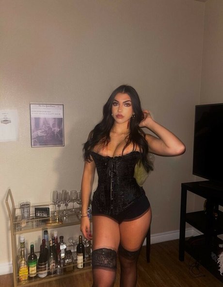 Yalibarel perfect pornstar photos