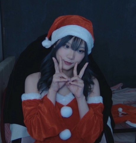 Spicyuuu pornstar hd img