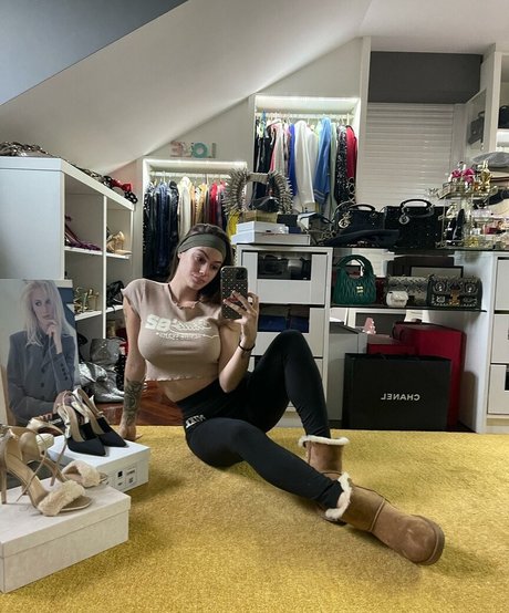 Nadia Jemez pornstar free archive