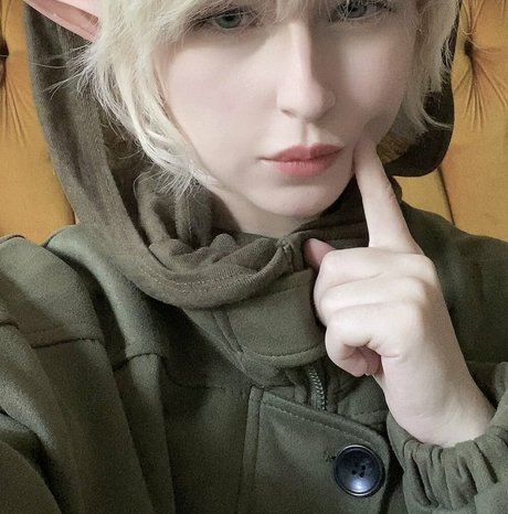 Spritesukie model nudes pics