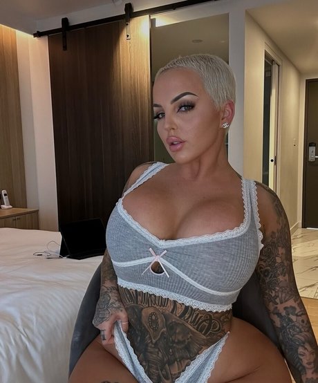 becgorton_ star exclusive photos