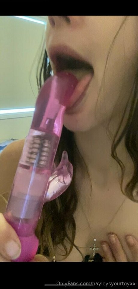 hayleysyourtoyxx pornstar erotic picture