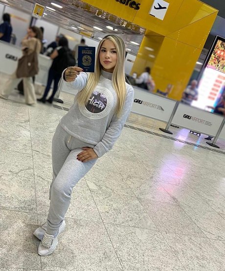 Rafaela Nakamura pornstar hot photo