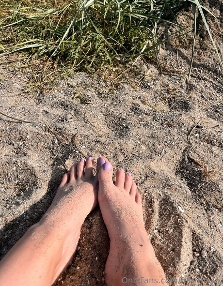 fee tfocus model pic