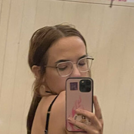 grlspit pretty pornstar archive