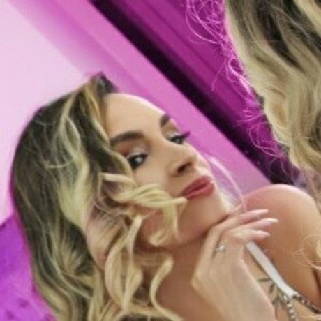 rominababe model beautiful img