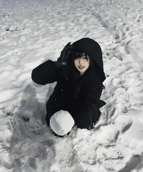 Daturakisses sex model pics