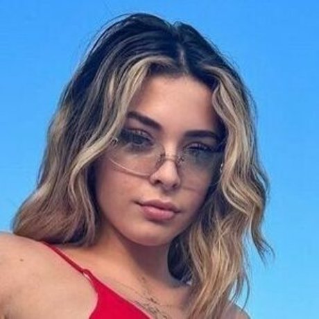 Gretadeltoro exclusive star img