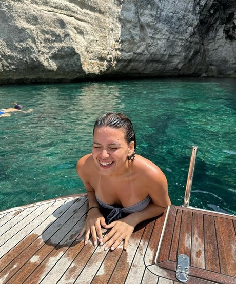 Andrea Mengual model nude archive