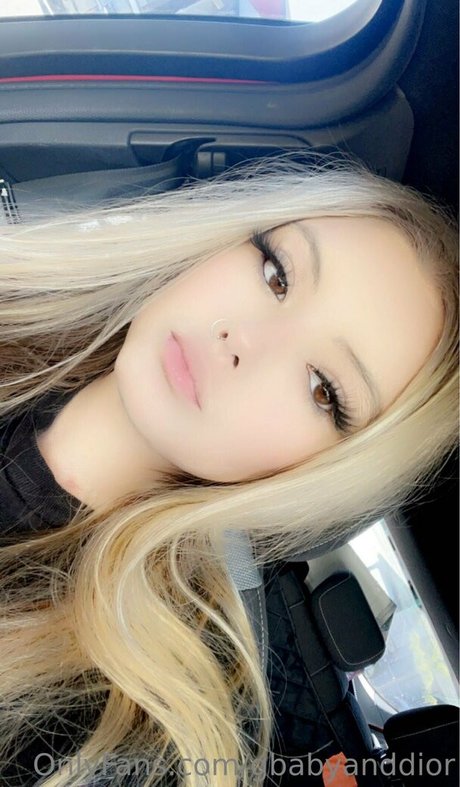 errrrradiorr nude star pic