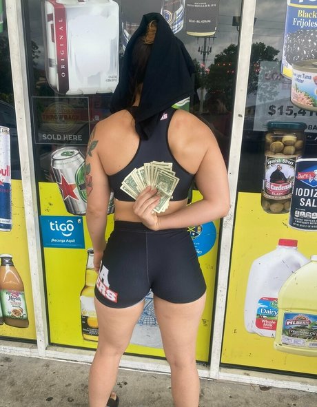 ailu perez ufc sex star pic