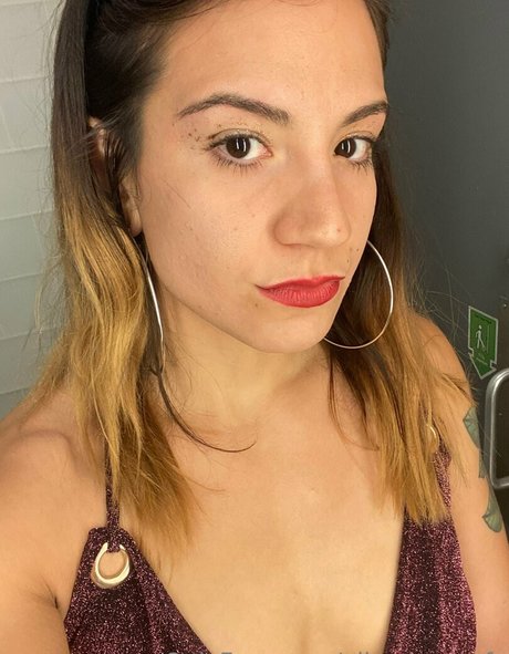 ailu perez ufc best actress photo