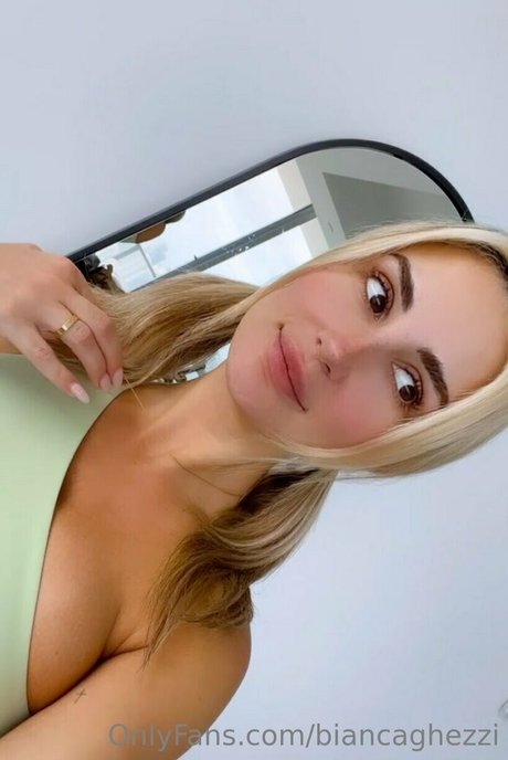 itsbiancaghezzi xxx pornstar photo