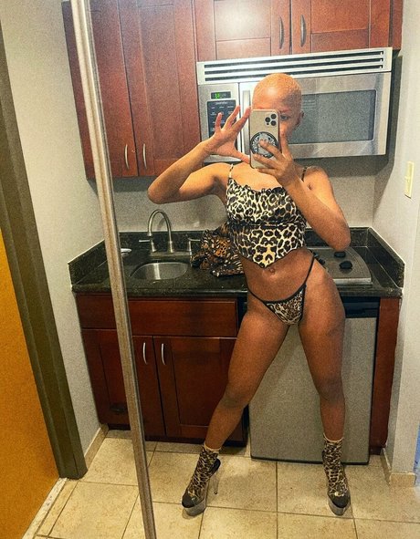 complexricki star free pic