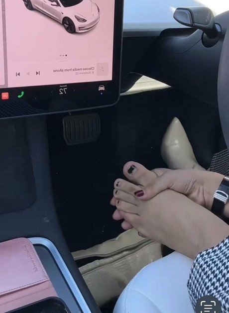 jiaoyingsummers model adult pic