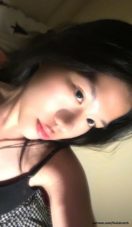 Nulukrotch model hot img