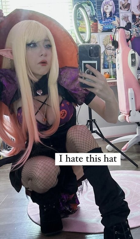 _izzy 1014 cosplay_ pornstar nude pic