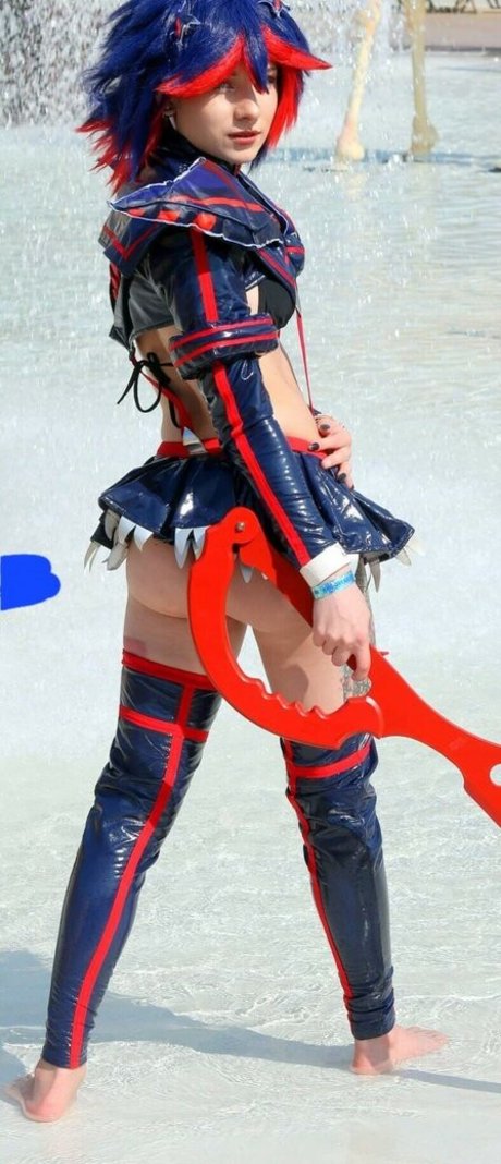 _izzy 1014 cosplay_ model beautiful archive