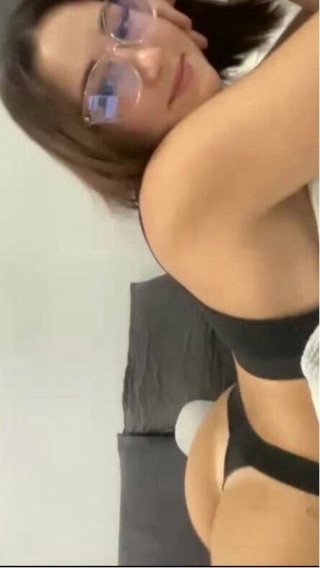 Luluroze04 nude pornstar galleries