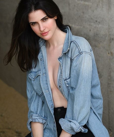 Kelleth Cuthbert exclusive model pics