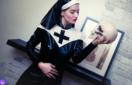 Ivy Divino nice actress images