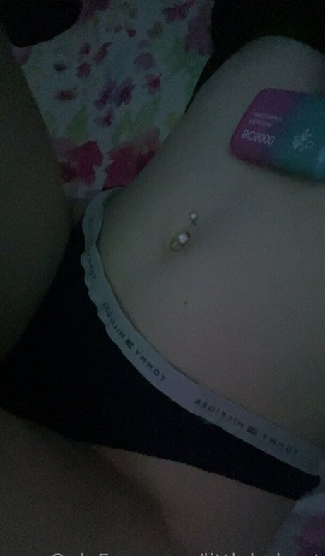 littlebabyyt model top image