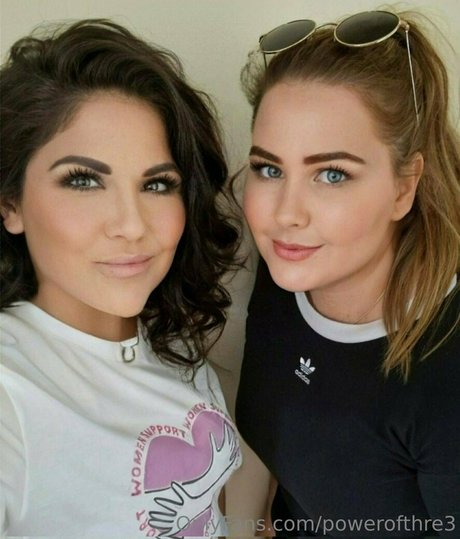 powerofthre3 model sexy pics