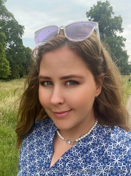 powerofthre3 sex model photos