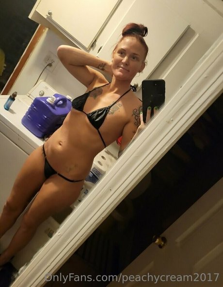 peachycream2017 model beautiful pictures