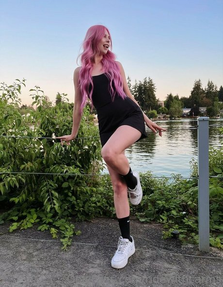 ridewithcarms pornstar hot image