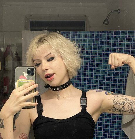 Luh Setra pornstar nudes pics